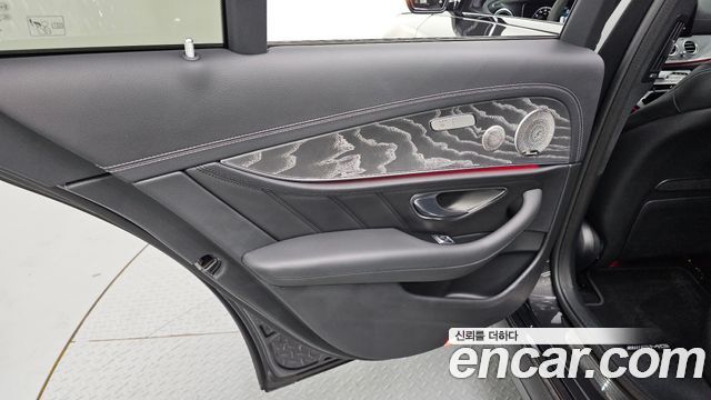 Mercedes-Benz E-Class (W213) E53 AMG 4MATIC+ 2023 — фото 31