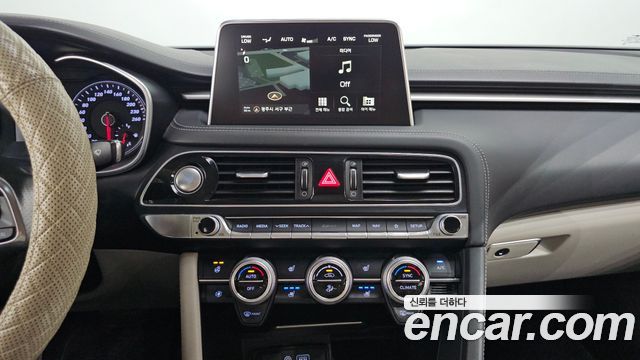 Genesis G70 2.0T Advanced 2019 — фото 16
