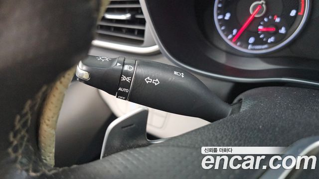 Genesis G70 2.0T Advanced 2019 — фото 19