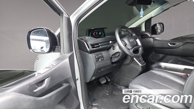 Hyundai Staria HEV 1.6 Cargo 5-Seater Modern 2025 — фото 10
