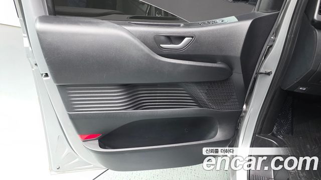 Hyundai Staria HEV 1.6 Cargo 5-Seater Modern 2025 — фото 25