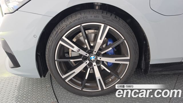 BMW 5 Series (G60) 530e M Sport 2025 — фото 5