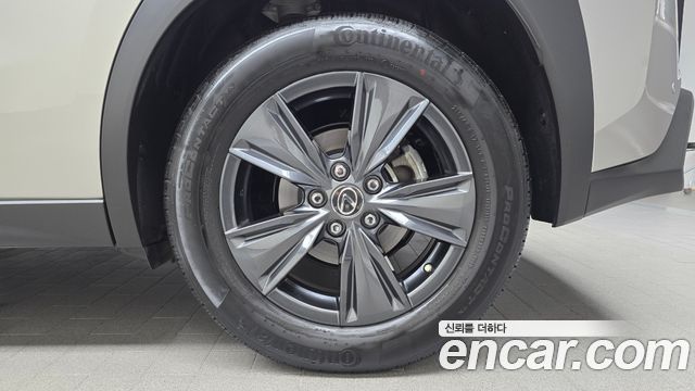 Lexus UX250h 2.0 2WD 2024 — фото 21
