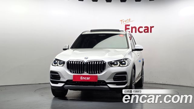 BMW X5 (G05) xDrive 40i xLine 2022 — фото 3