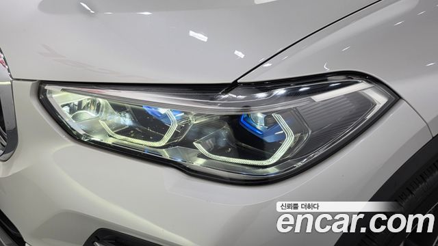 BMW X5 (G05) xDrive 40i xLine 2022 — фото 22