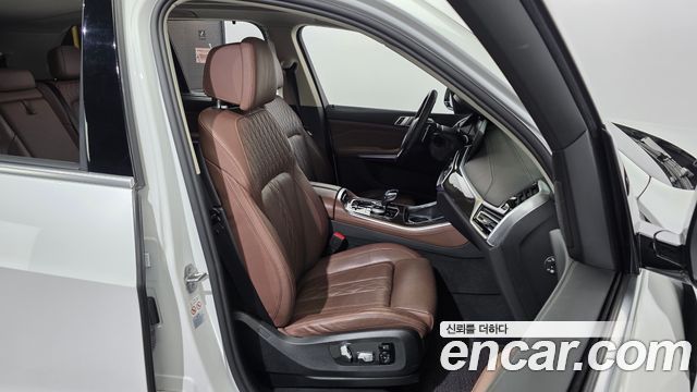 BMW X5 (G05) xDrive 40i xLine 2022 — фото 26
