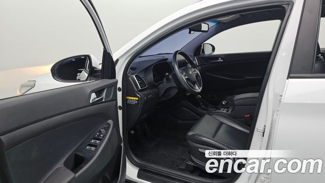 Hyundai Tucson Diesel 2.0 2WD Modern 2019 — фото 10