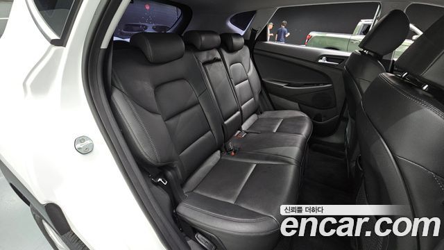 Hyundai Tucson Diesel 2.0 2WD Modern 2019 — фото 28