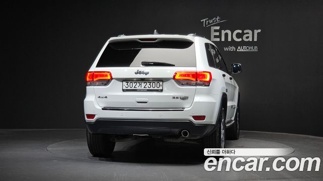 Jeep Grand Cherokee 3.6 Limited WK2 2019 — фото 4