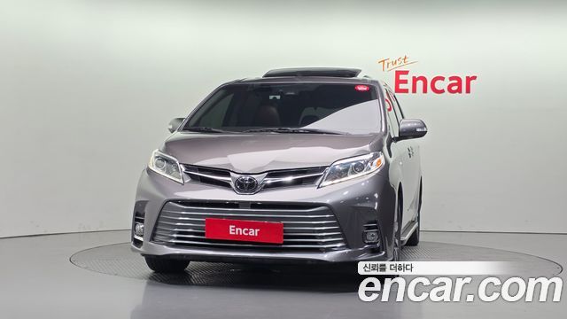 Toyota Sienna 3.5 AWD 2018 — фото 3