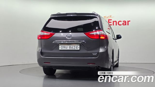 Toyota Sienna 3.5 AWD 2018 — фото 4