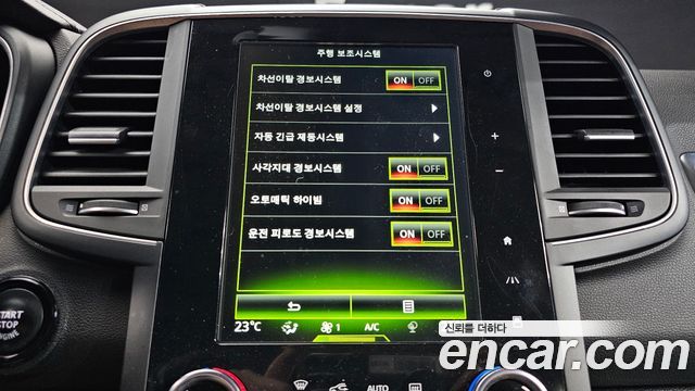 Renault Korea QM6 Diesel 4WD RE Signature 2017 — фото 16