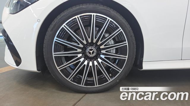 Mercedes-Benz CLE-Class (C236) CLE450 4MATIC Coupe 2025 — фото 5