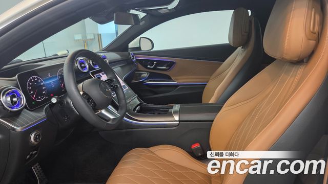 Mercedes-Benz CLE-Class (C236) CLE450 4MATIC Coupe 2025 — фото 10