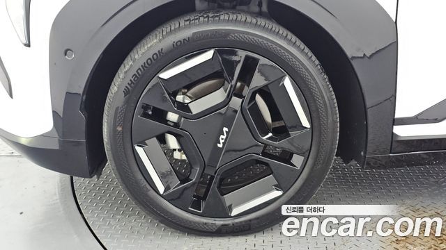 Kia EV3 Long Range 2WD GT Line 2025 — фото 5