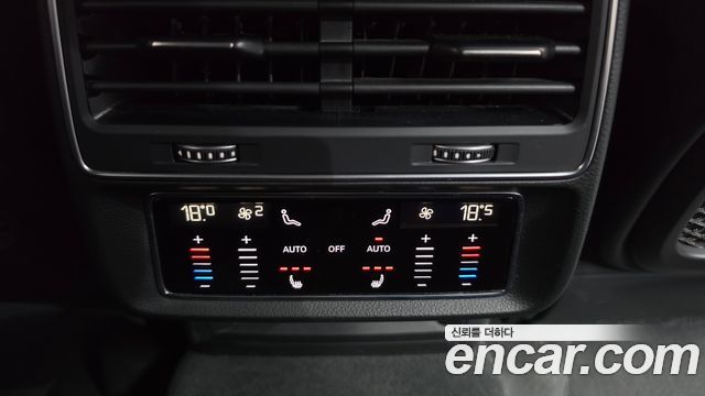 Audi Q8 (4M) 50 TDI Quattro Premium 2021 — фото 18