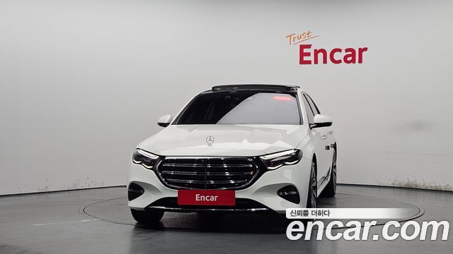 Mercedes-Benz E-Class (W214) E300 4MATIC Exclusive 2024 — фото 3