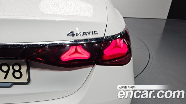 Mercedes-Benz E-Class (W214) E300 4MATIC Exclusive 2024 — фото 23