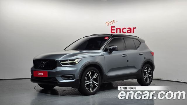 Volvo XC40 T4 R-Design