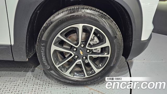 Chevrolet Trailblazer 1.3 Turbo 2WD Premire 2026 — фото 21