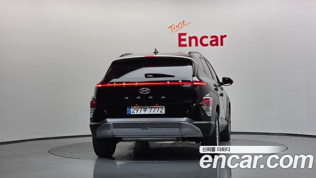 Hyundai Kona (SX2) Gasoline 1.6 Turbo 2WD Premium 2023 — фото 4
