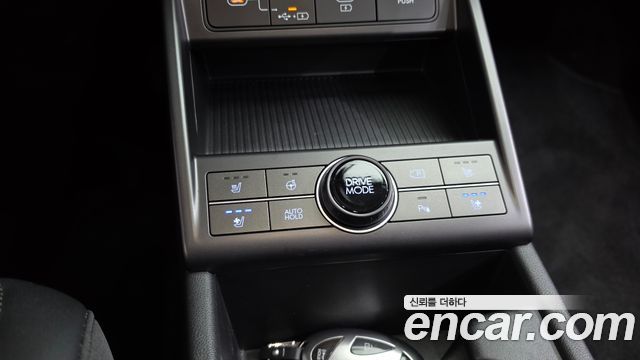 Hyundai Kona (SX2) Gasoline 1.6 Turbo 2WD Premium 2023 — фото 15