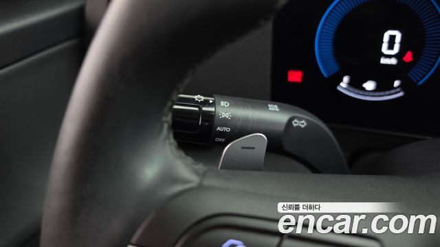 Hyundai Kona (SX2) Gasoline 1.6 Turbo 2WD Premium 2023 — фото 30