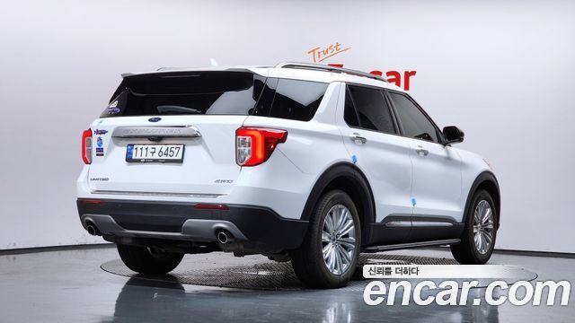 Ford Explorer (VI) 2.3 LimIted 4WD 2022 — фото 2