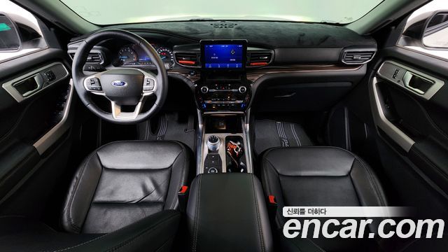 Ford Explorer (VI) 2.3 LimIted 4WD 2022 — фото 7