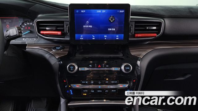 Ford Explorer (VI) 2.3 LimIted 4WD 2022 — фото 14