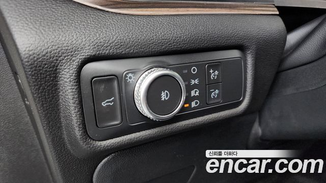Ford Explorer (VI) 2.3 LimIted 4WD 2022 — фото 16