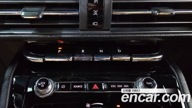 Lincoln Corsair 2.0 Reserve AWD 2021 — фото 9