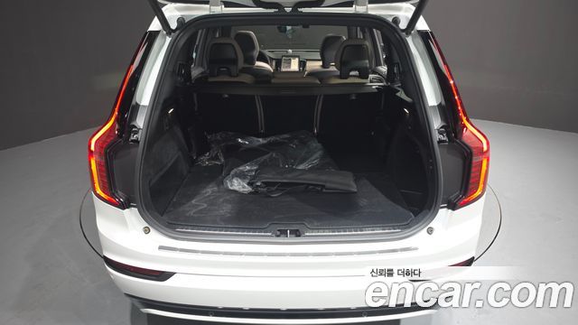 Volvo XC90 (II) B6 Ultra Dark 2026 — фото 17