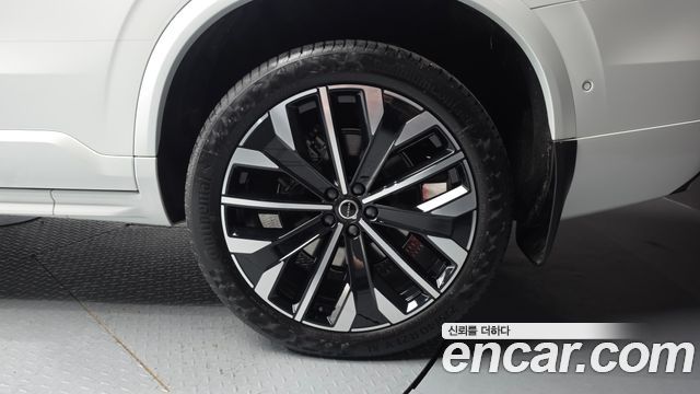 Volvo XC90 (II) B6 Ultra Dark 2026 — фото 21