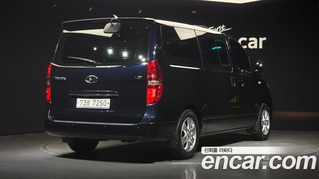 Hyundai Grand Starex Wagon 12-Seater Modern 2019 — фото 2