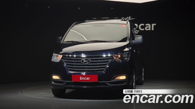 Hyundai Grand Starex Wagon 12-Seater Modern 2019 — фото 3