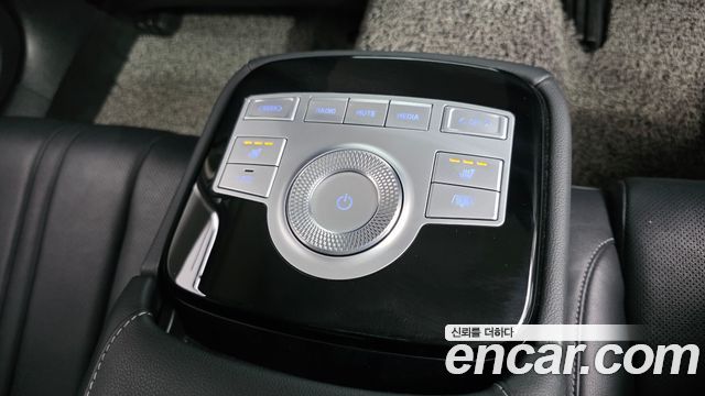 Genesis G80 (RG3) Gasoline 2.5 Turbo AWD 2022 — фото 19