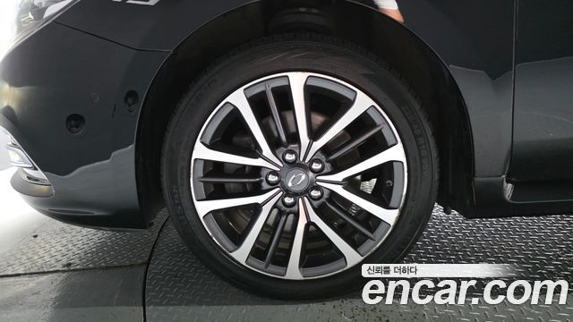 Renault Korea SM7 Nova 2.5 V6 2017 — фото 5