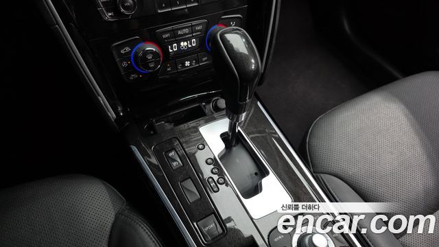 Renault Korea SM7 Nova 2.5 V6 2017 — фото 9