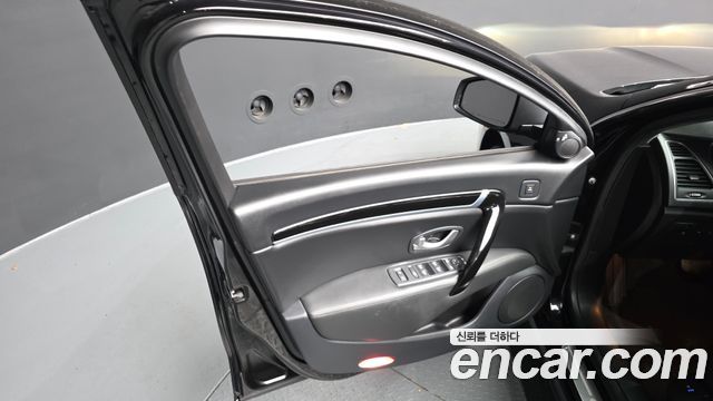 Renault Korea SM7 Nova 2.5 V6 2017 — фото 30