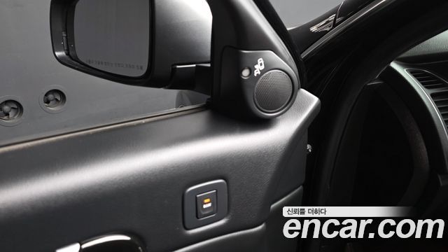 Renault Korea SM7 Nova 2.5 V6 2017 — фото 36