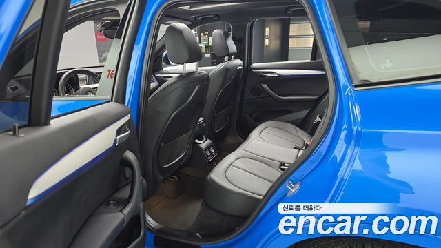 BMW X1 (F48) xDrive 20i M Sport 2020 — фото 11