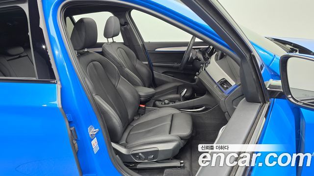 BMW X1 (F48) xDrive 20i M Sport 2020 — фото 26
