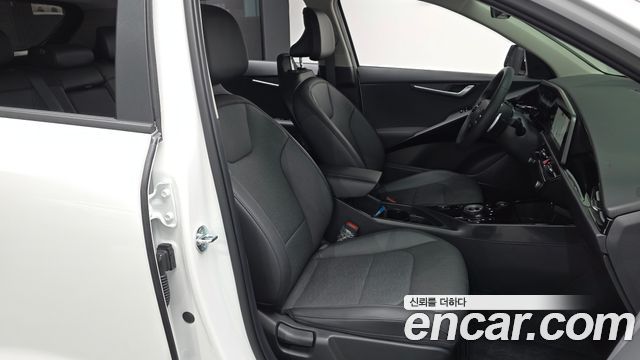 Kia Niro Prestige 2026 — фото 12