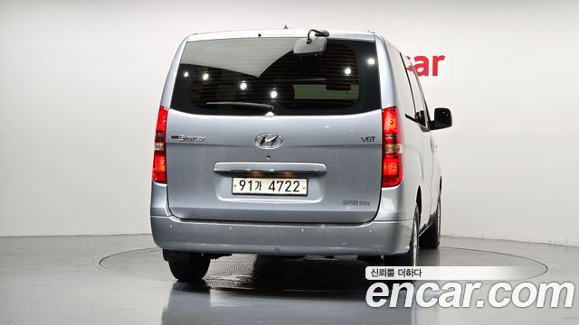 Hyundai Grand Starex Van 3-Seater Smart 2021 — фото 4