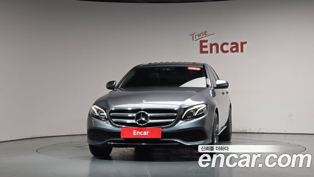 Mercedes-Benz E-Class (W213) E220d Avantgarde 2019 — фото 3