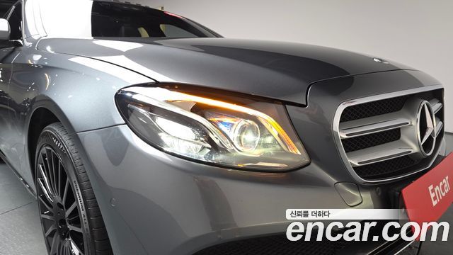 Mercedes-Benz E-Class (W213) E220d Avantgarde 2019 — фото 22