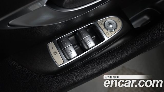 Mercedes-Benz E-Class (W213) E220d Avantgarde 2019 — фото 34