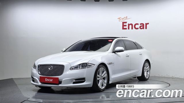 Jaguar XJ 3.0 SC Premium Luxury LWB X351