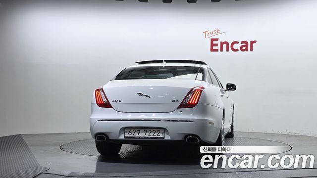 Jaguar XJ 3.0 SC Premium Luxury LWB X351 2013 — фото 4